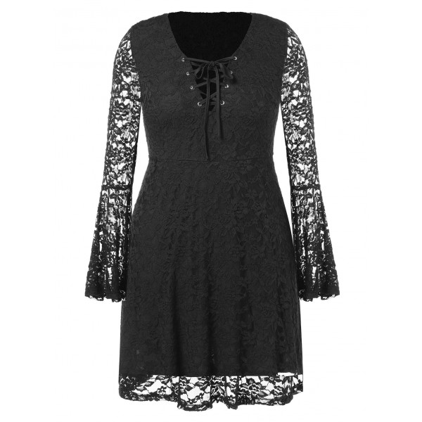 Plus Size Bell Sleeve Plunging Lace Dress - Black 2x